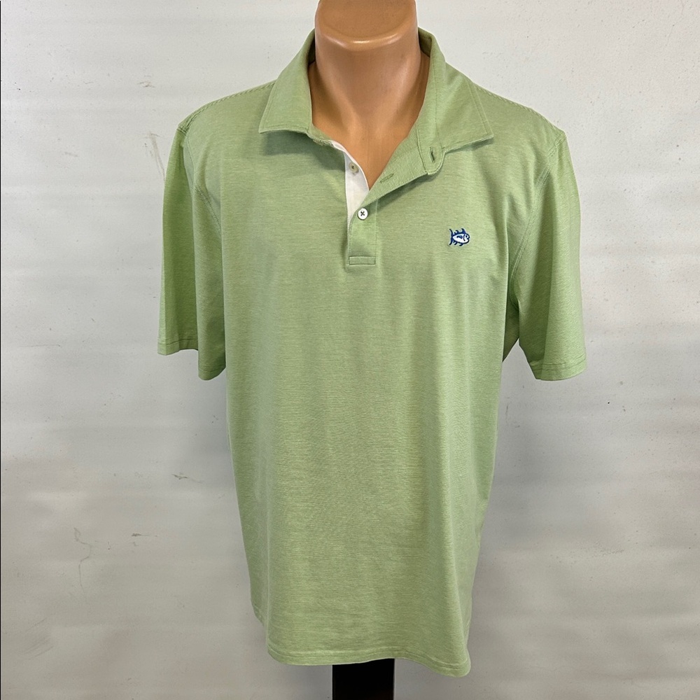 Southern Tide short sleeve polo shirt.  L